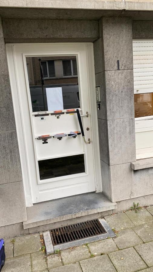 Cosy Corner In Quiet Suburb - All Cars Allowed Antwerpen Eksteriør bilde